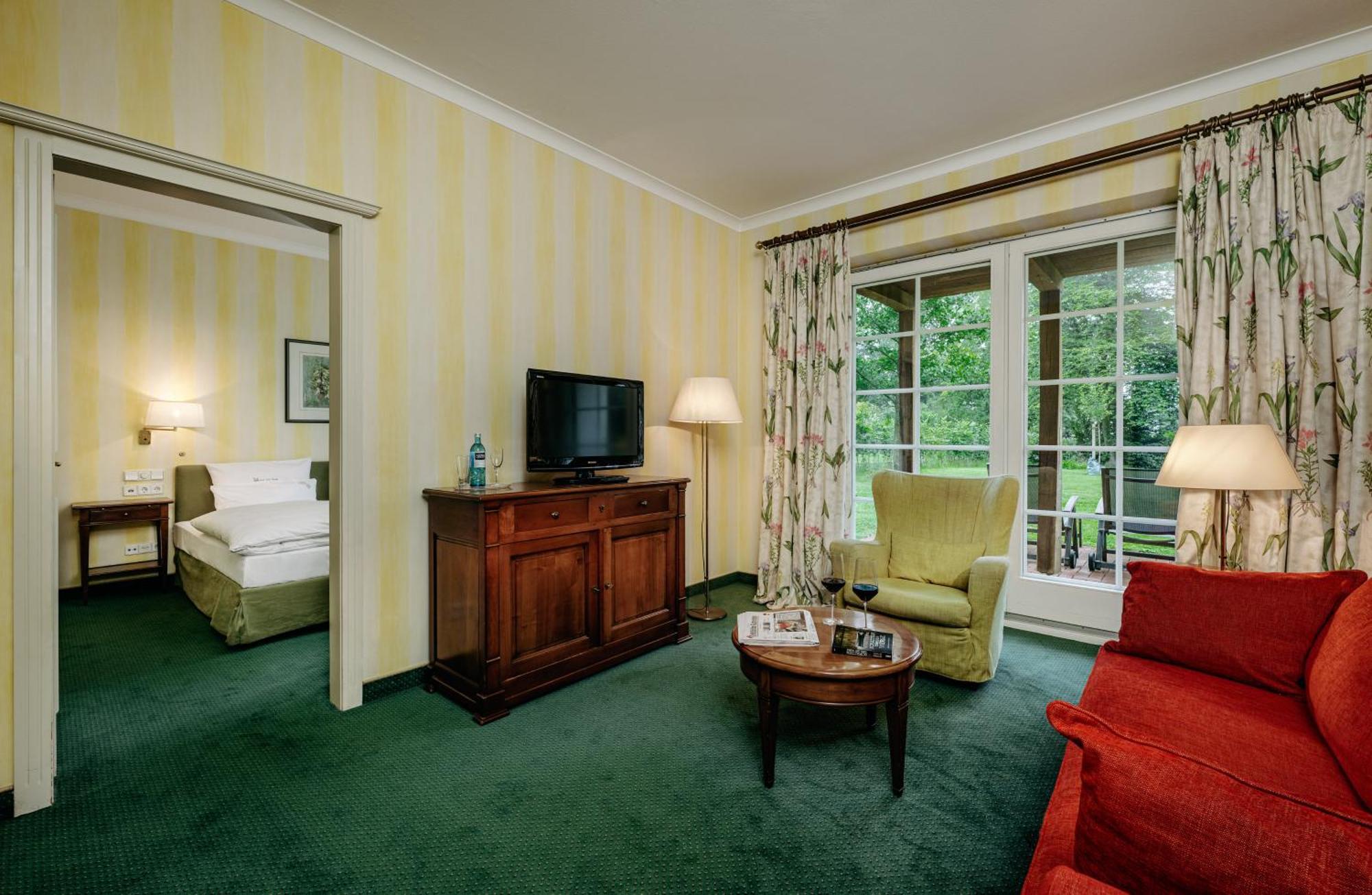 Romantik Hof Zur Linde 4* Munster (North Rhine-Westphalia)